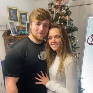 Meet your Posher, Courtney